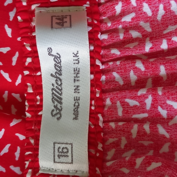 St Michael 1980s Red & White Print Skirt Modern Sz 12 Stretchy - Picture 4 of 7